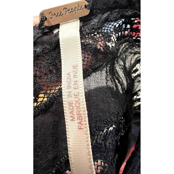 Free People Top Blouse Womens Small Black Lace Sleeveless Coquette Whimsigoth - Picture 7 of 8